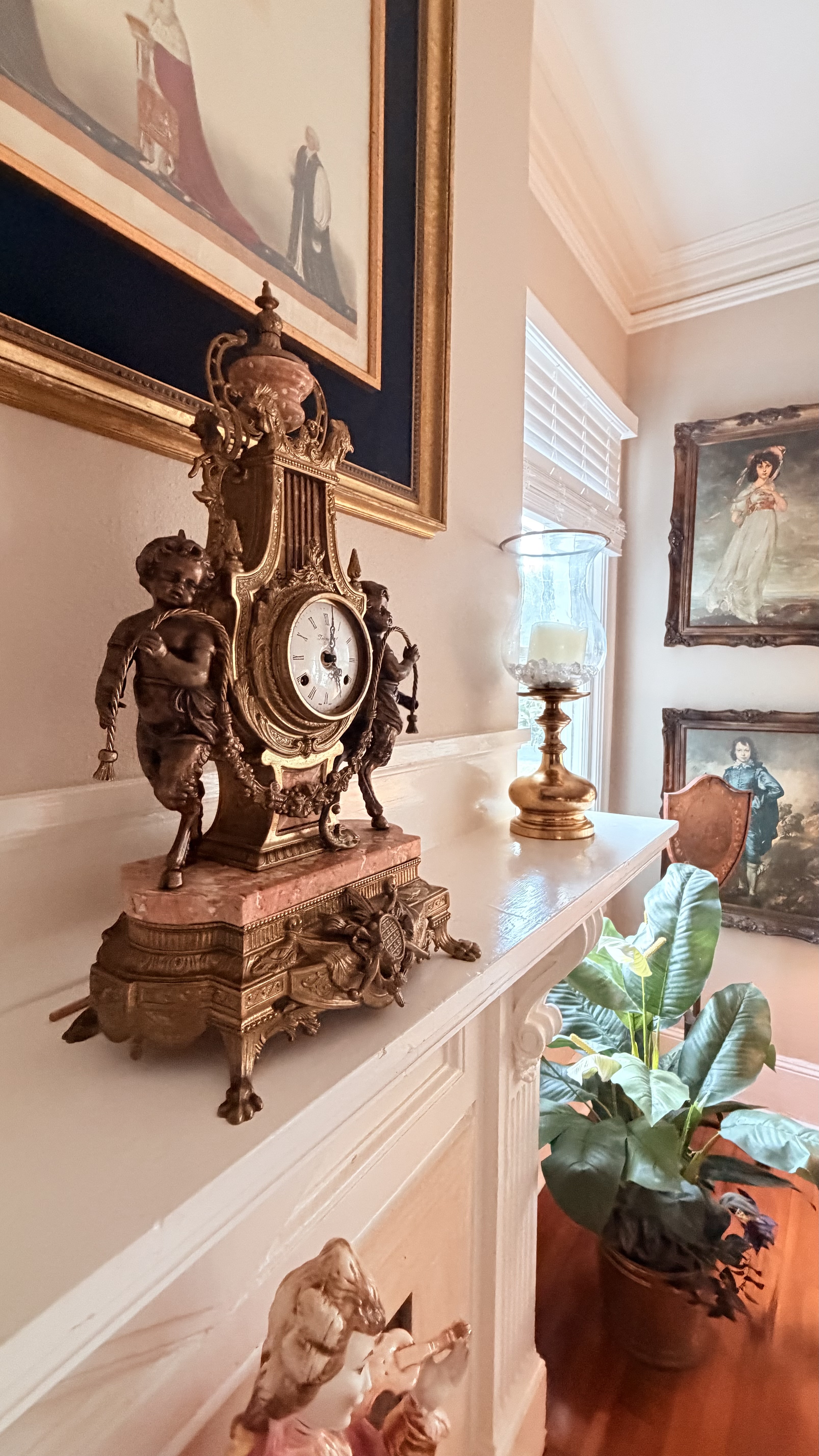 Corner Tour: One of My Favorite Corners in Our Parlor